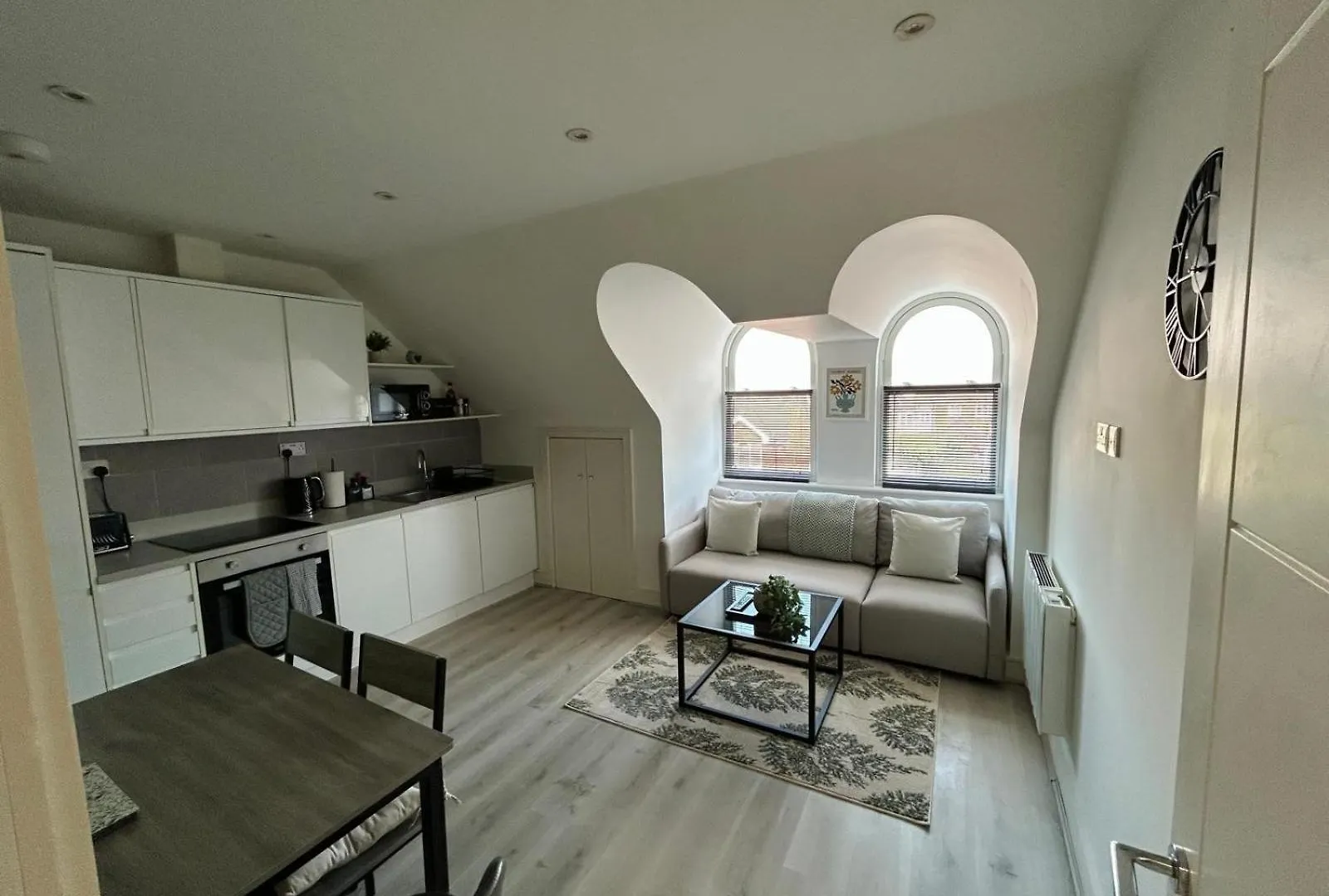 Apartment Gogmore Lane Chertsey